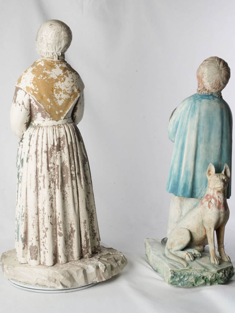 Humble autumnal toned shepherd figures  