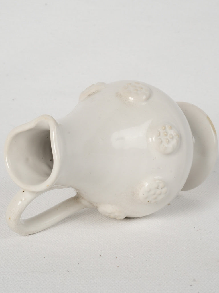 Subtle detailed creamer by Tessier