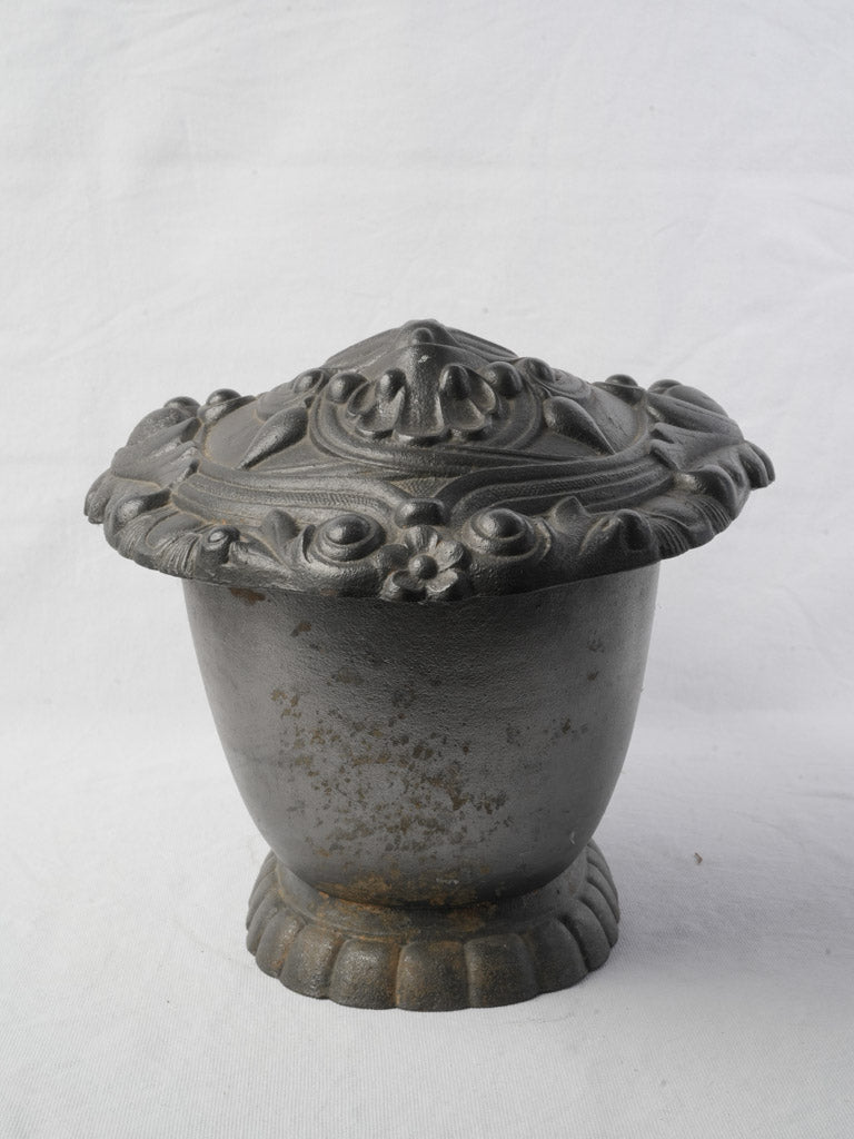 Sculptural ornate shell motif container  