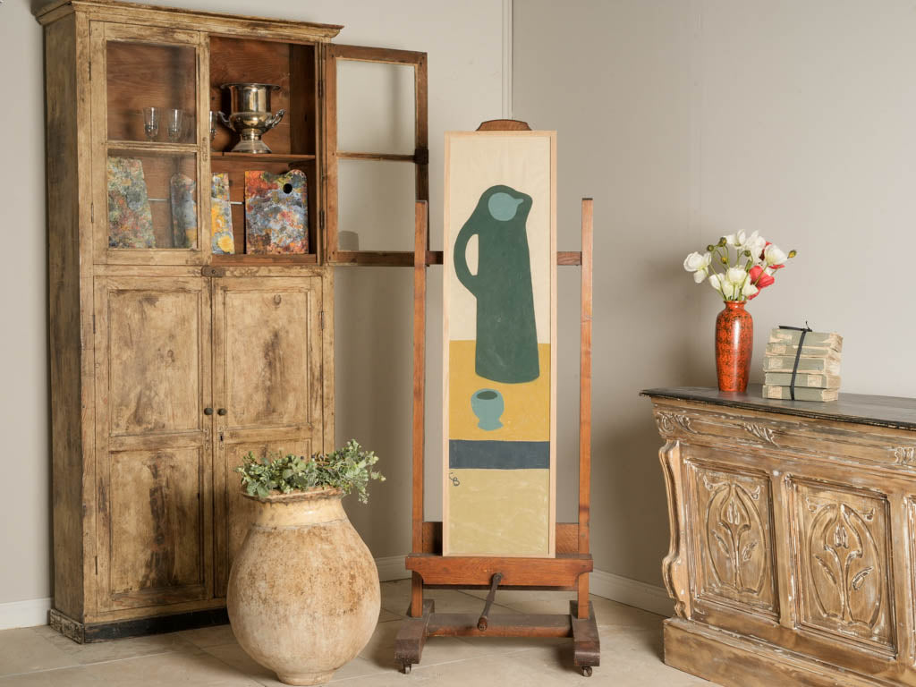 Sculptural presence domestic portrait