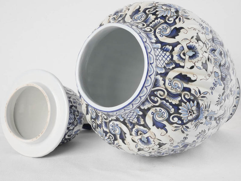 Large blue & white Delft style lidded jar 19¼"