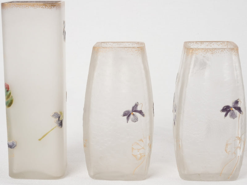 3 Pâte de verre vases w/ Violets 6¾"