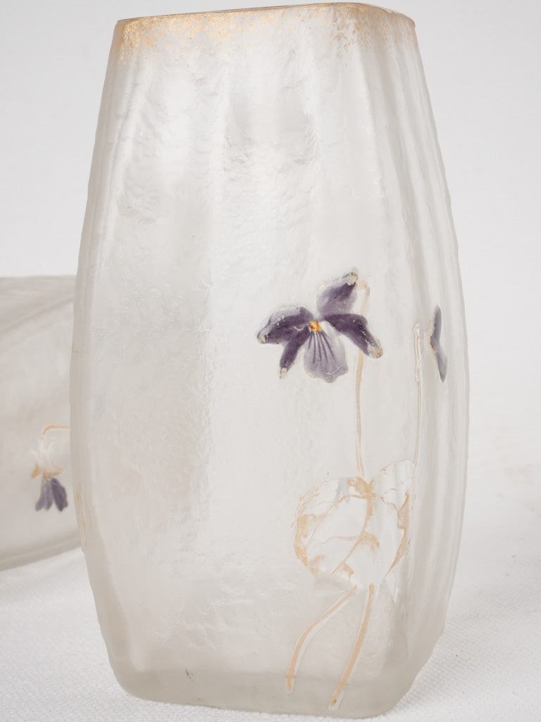 3 Pâte de verre vases w/ Violets 6¾"