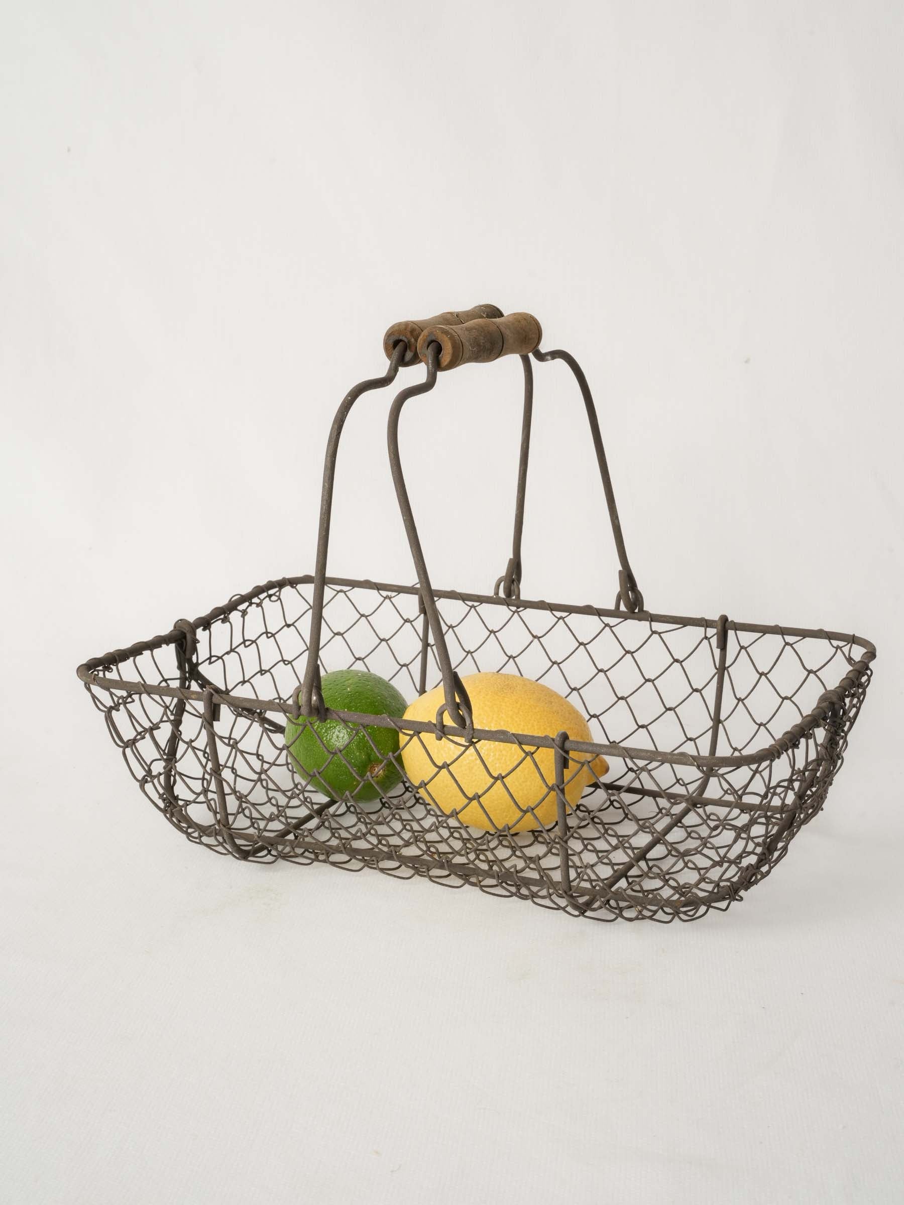 Antique French Wire Basket with Wooden Handle from Chanteduc
