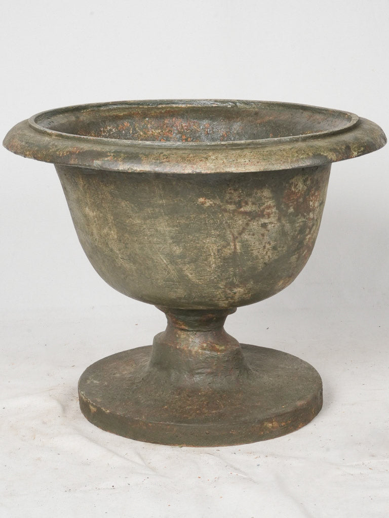 Large 19th-Century French Oval Cast Iron Planter w/ Grey Patina - 17¼" x  23¾" x 20"