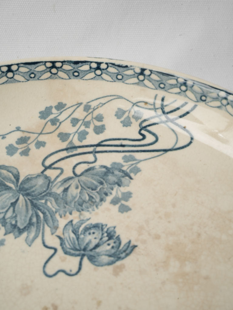 Elegant century-old ivory glaze