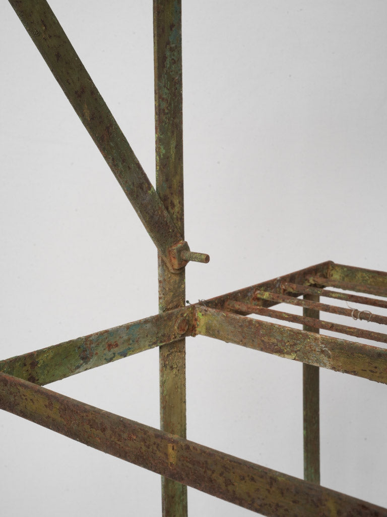 Elegant grid design shelving stand  