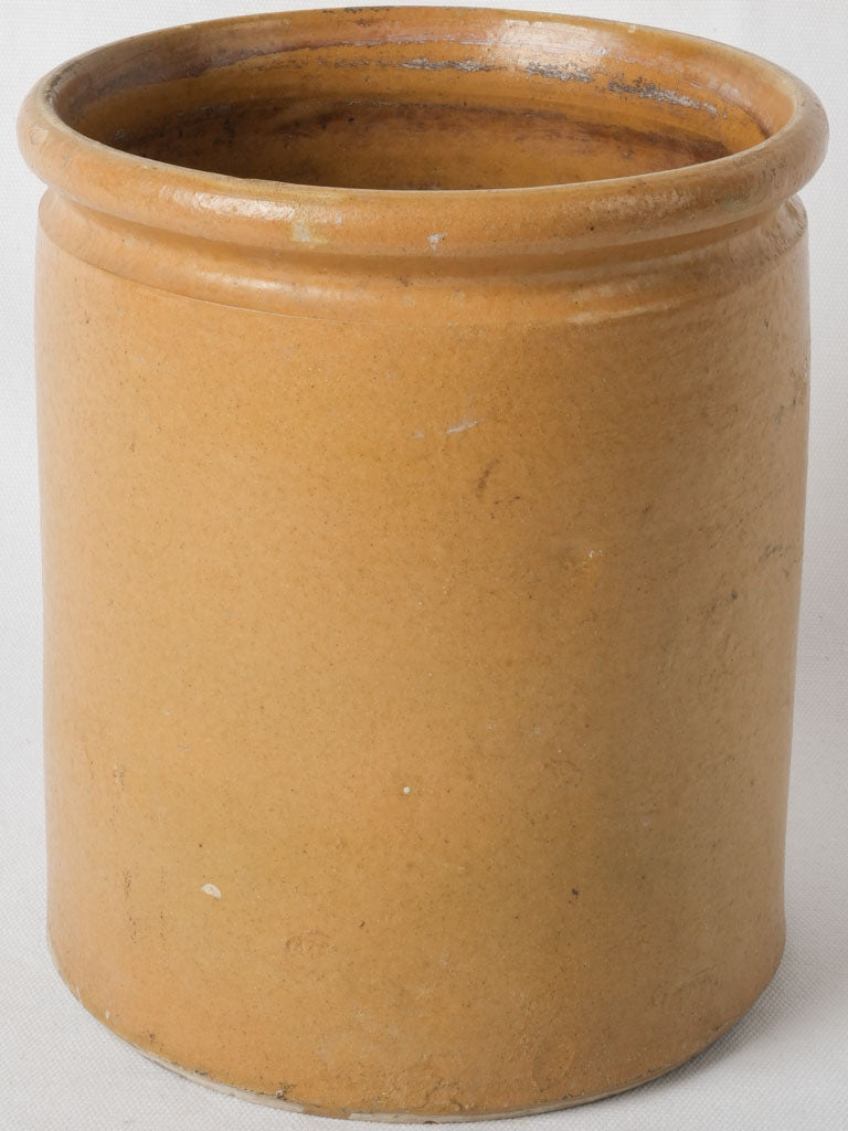 Antiqued ochre-mustard French crock