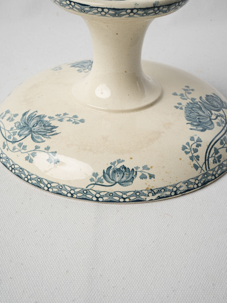 Historic craquelure finish dishware