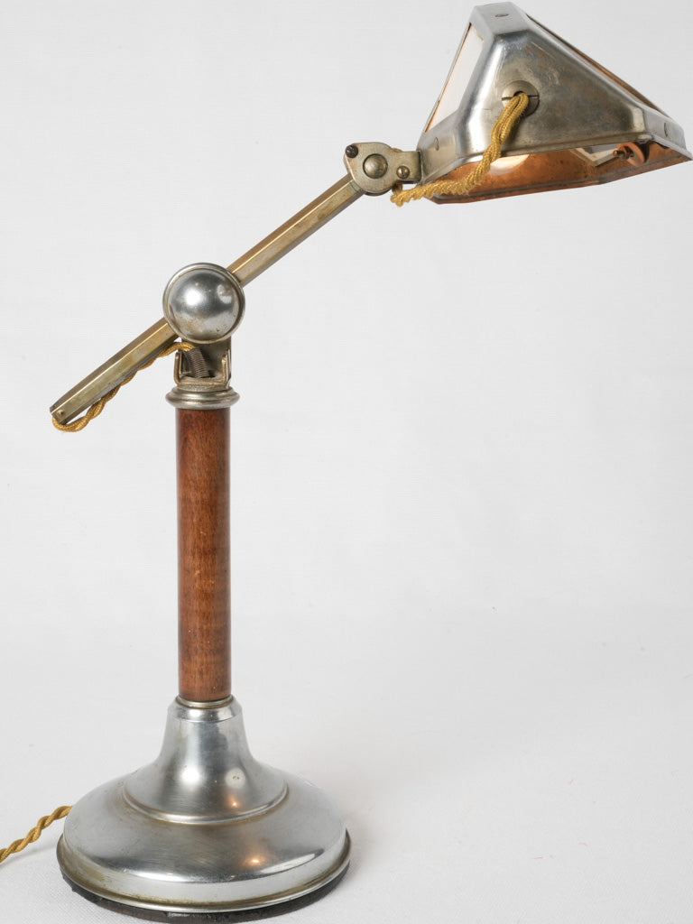 Intriguing French pirouette desk lamp