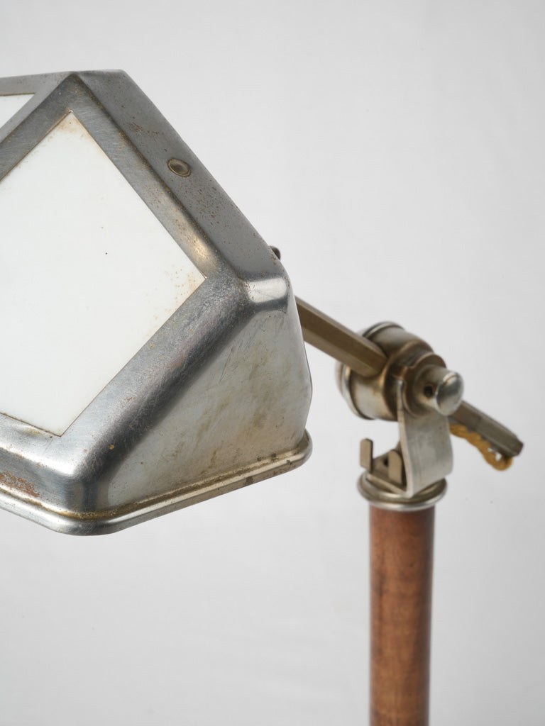 Functional French Art Deco desk lamp