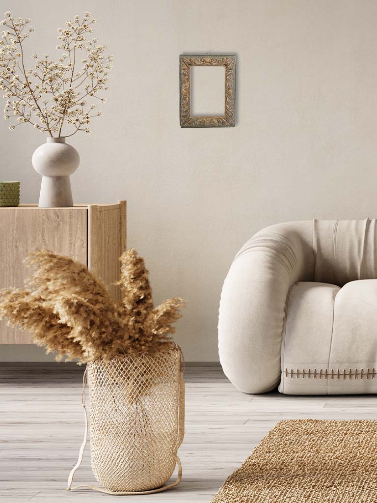 Exquisite balanced proportions frame  