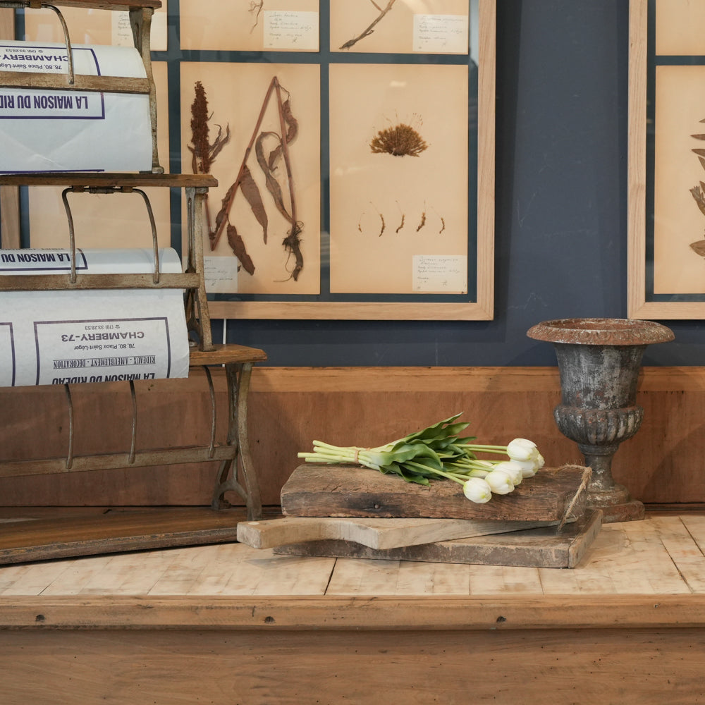 Elegant rustic reel dispenser