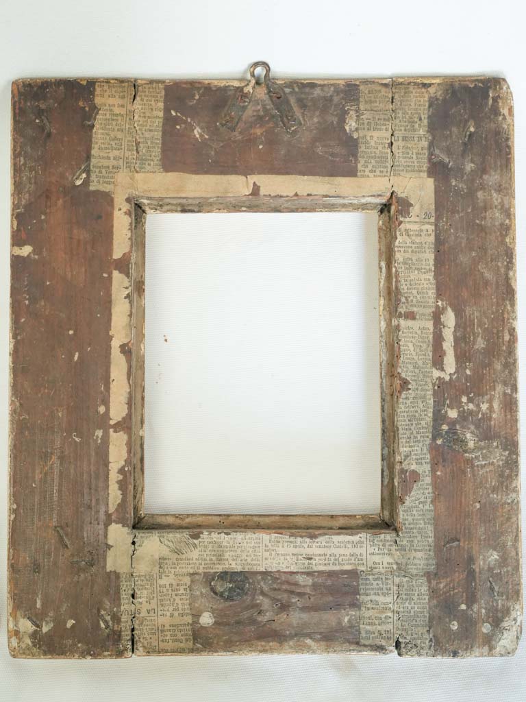 Elegant Italian sculpted frame