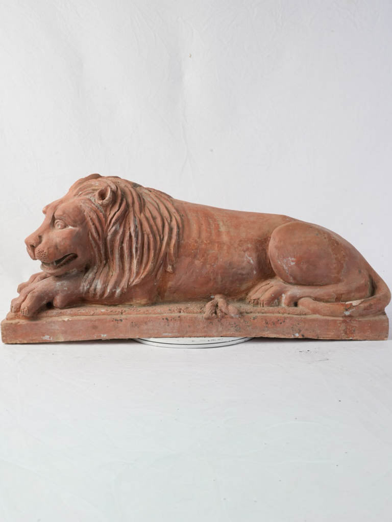 Aged textured ornamental lion decor