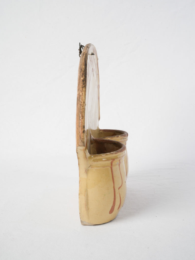 Handmade Drôme region pottery.  