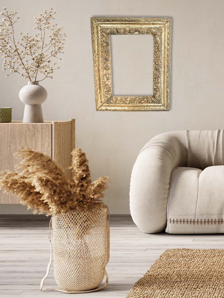 Classic gilded decorative art frame  