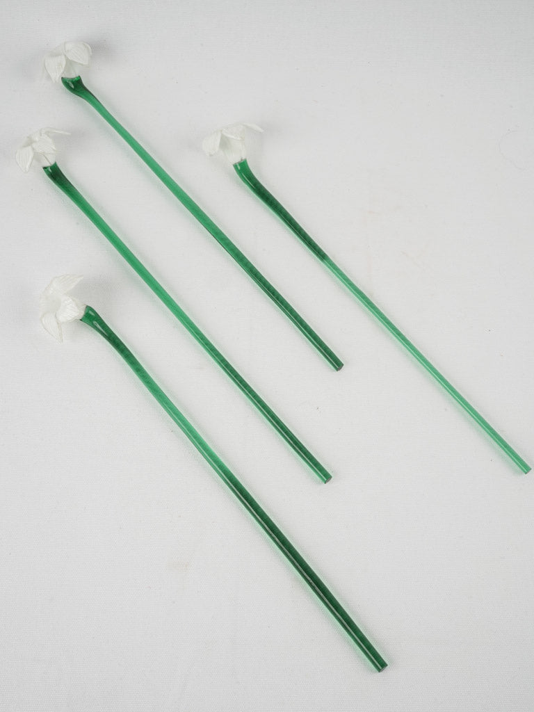 Elegant, opaque white floral decorations Murano