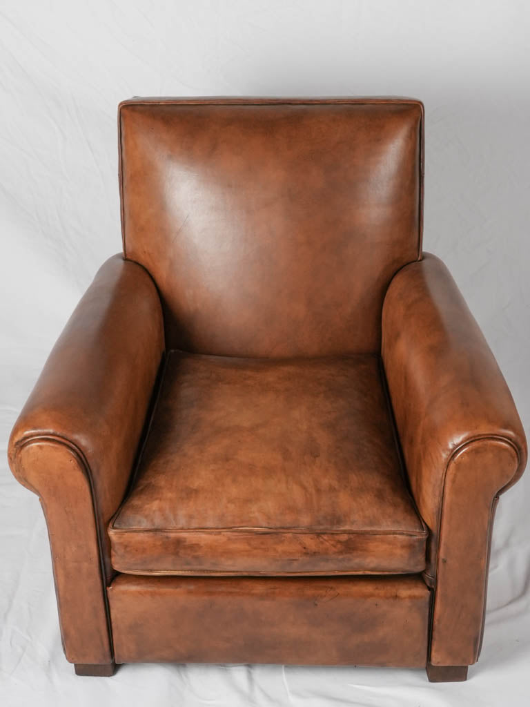 Artisan made leather club chair - Taittinger design
