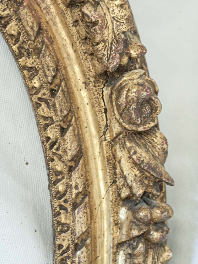 Exquisite period style decorative frame