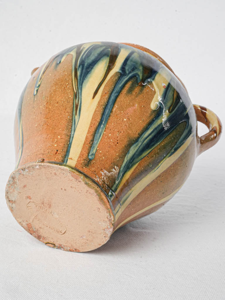 Bulbous spout-handle water vessel