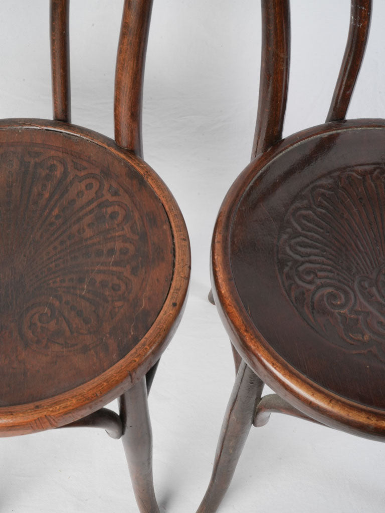 Timeworn finish bistro seating