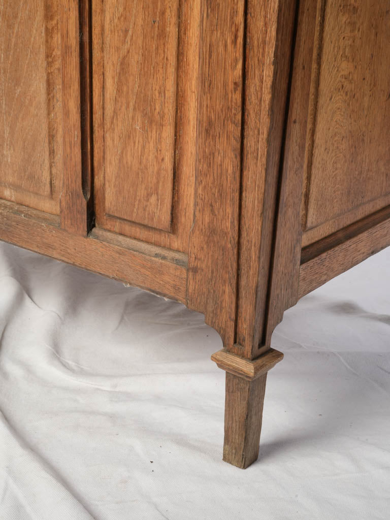 Authentic period oak chest