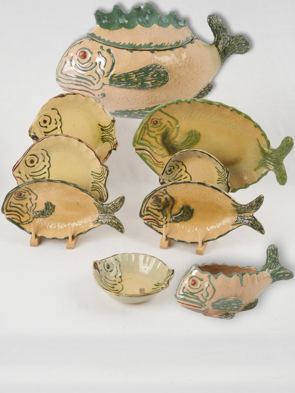 Collection of vintage fish-shaped bouillabaisse plates - Vallauris