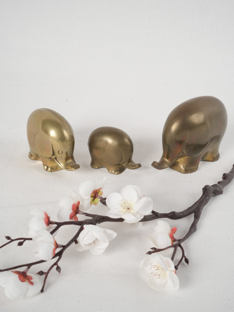 Charming retro-style elephant paperweights