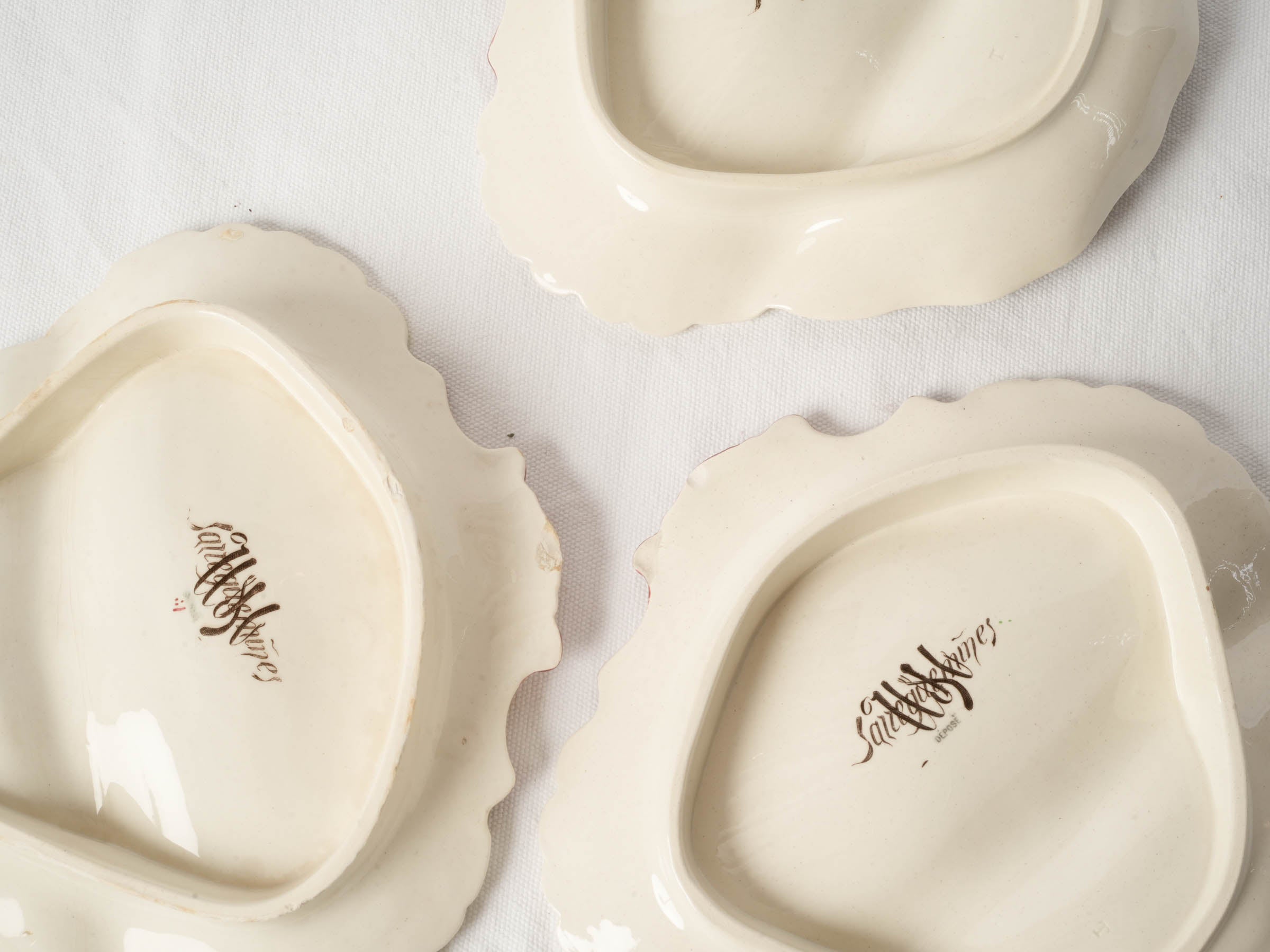 Set of 8 Antique French Sarreguemines Barbotine Asparagus Plates