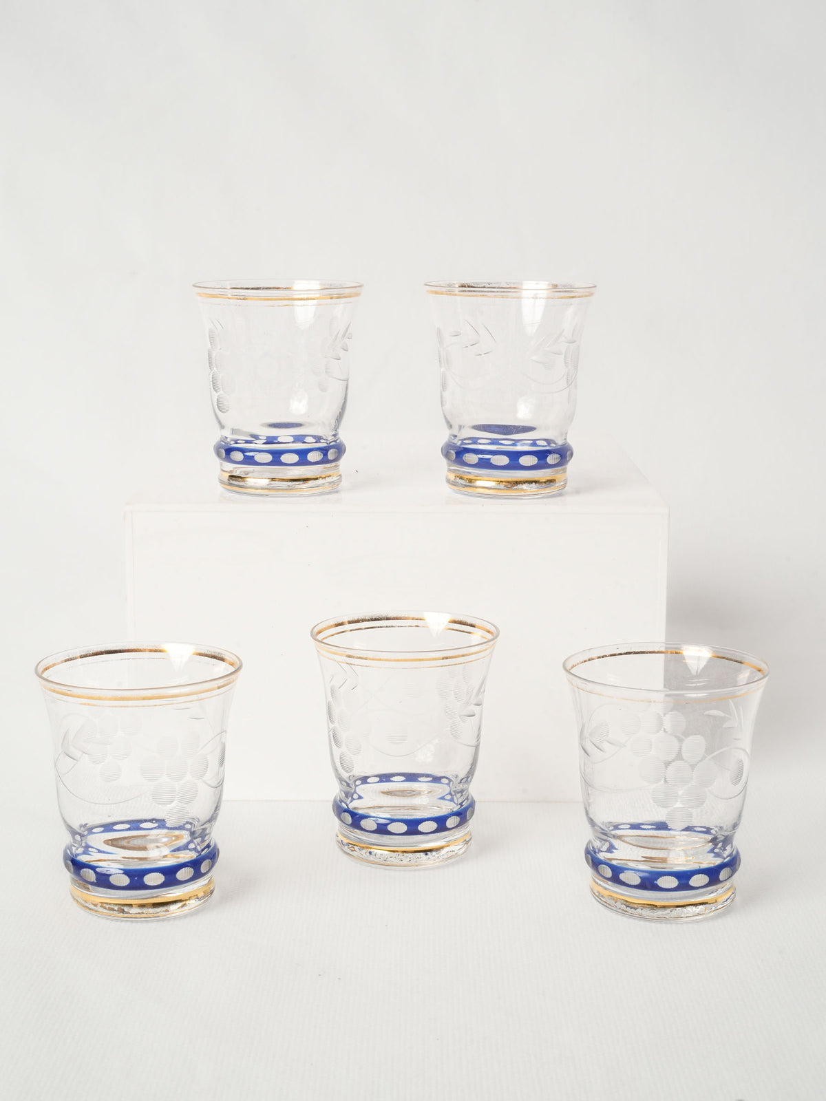 Set of Six Vintage Blue Etched Apéritif Glasses from Paris 1950s