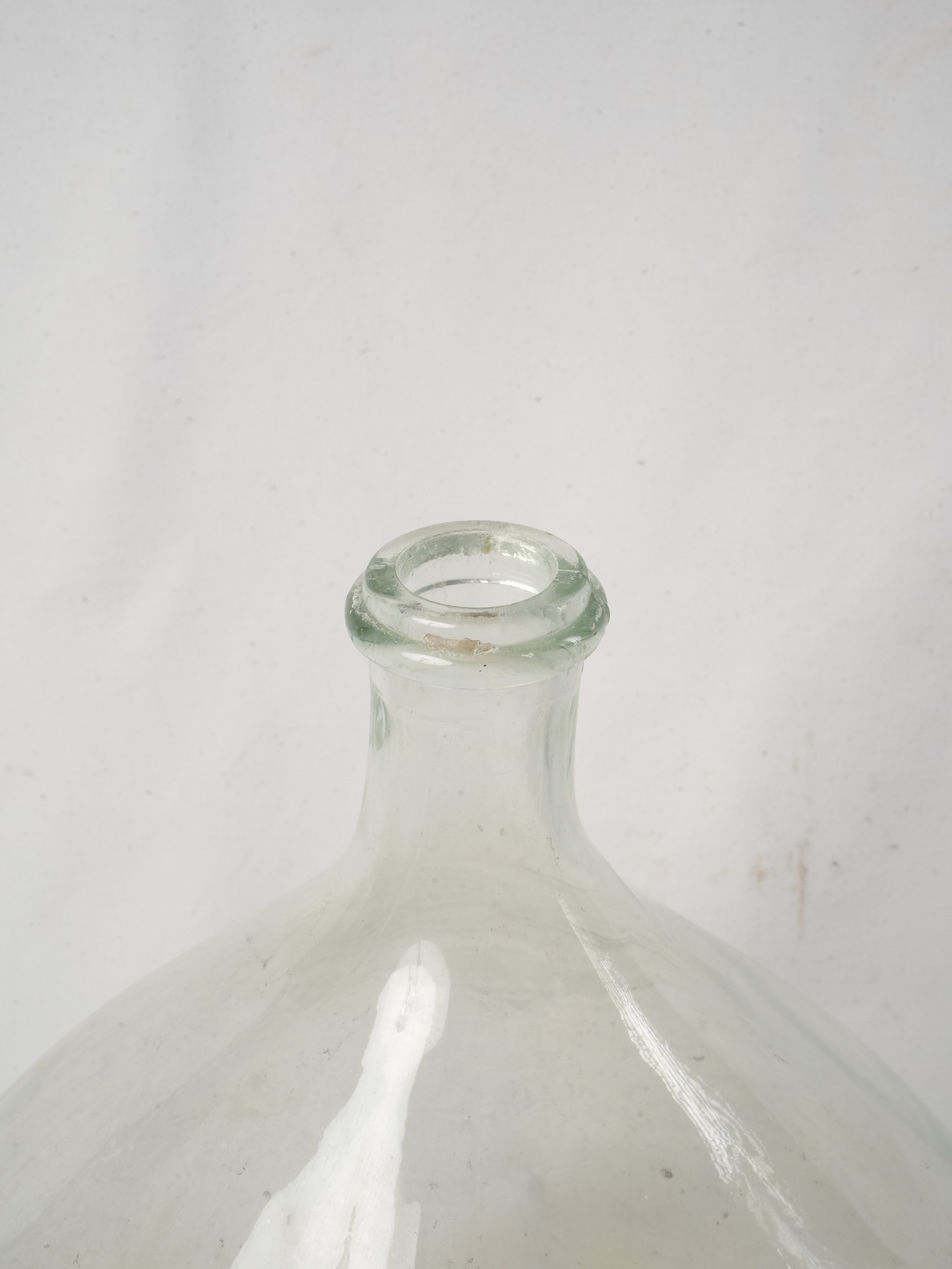 Textured bulbous glass containers