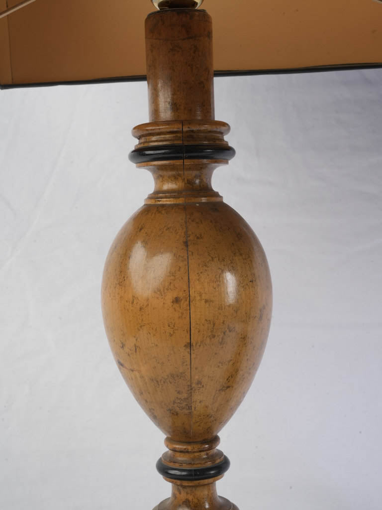 Collectible Maison Jansen lamp duo  