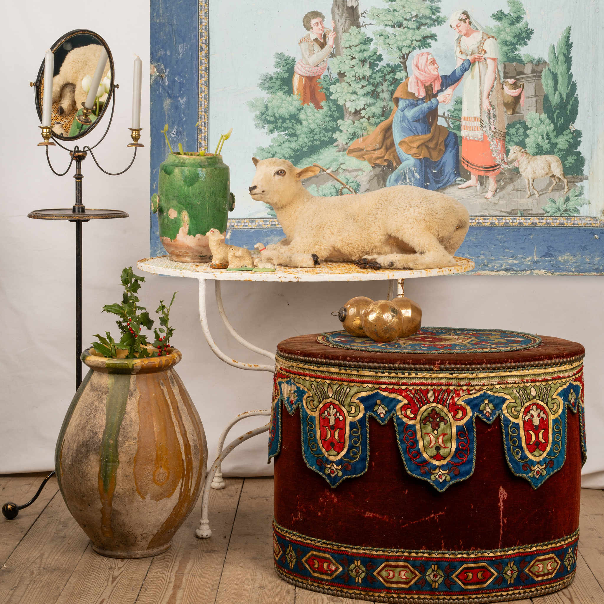 Vintage, exquisite red velvet hat box