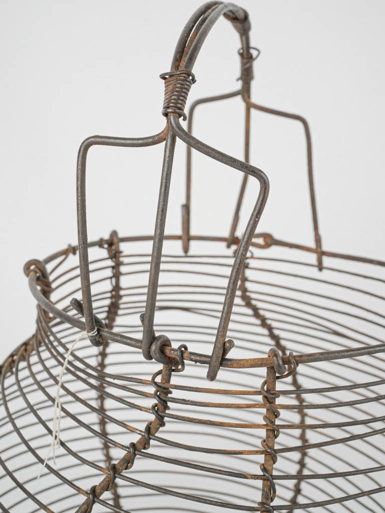Elegant rustic wire salad server
