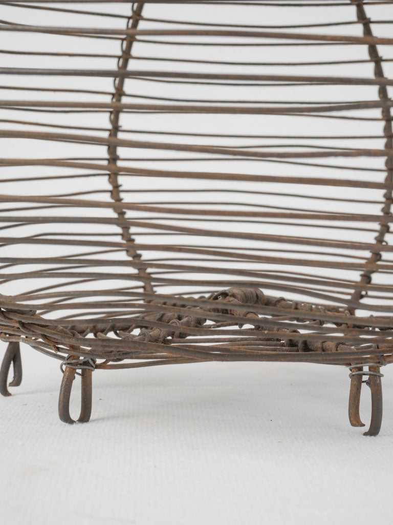 Timeless country style bread basket