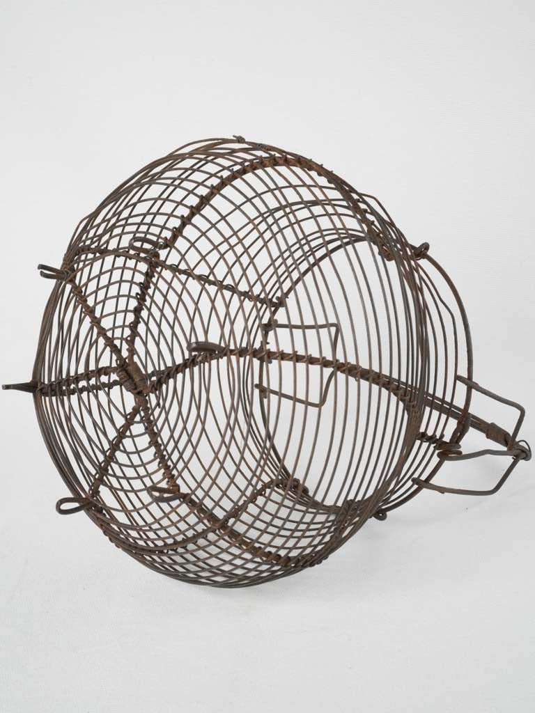 Vintage wire egg holder