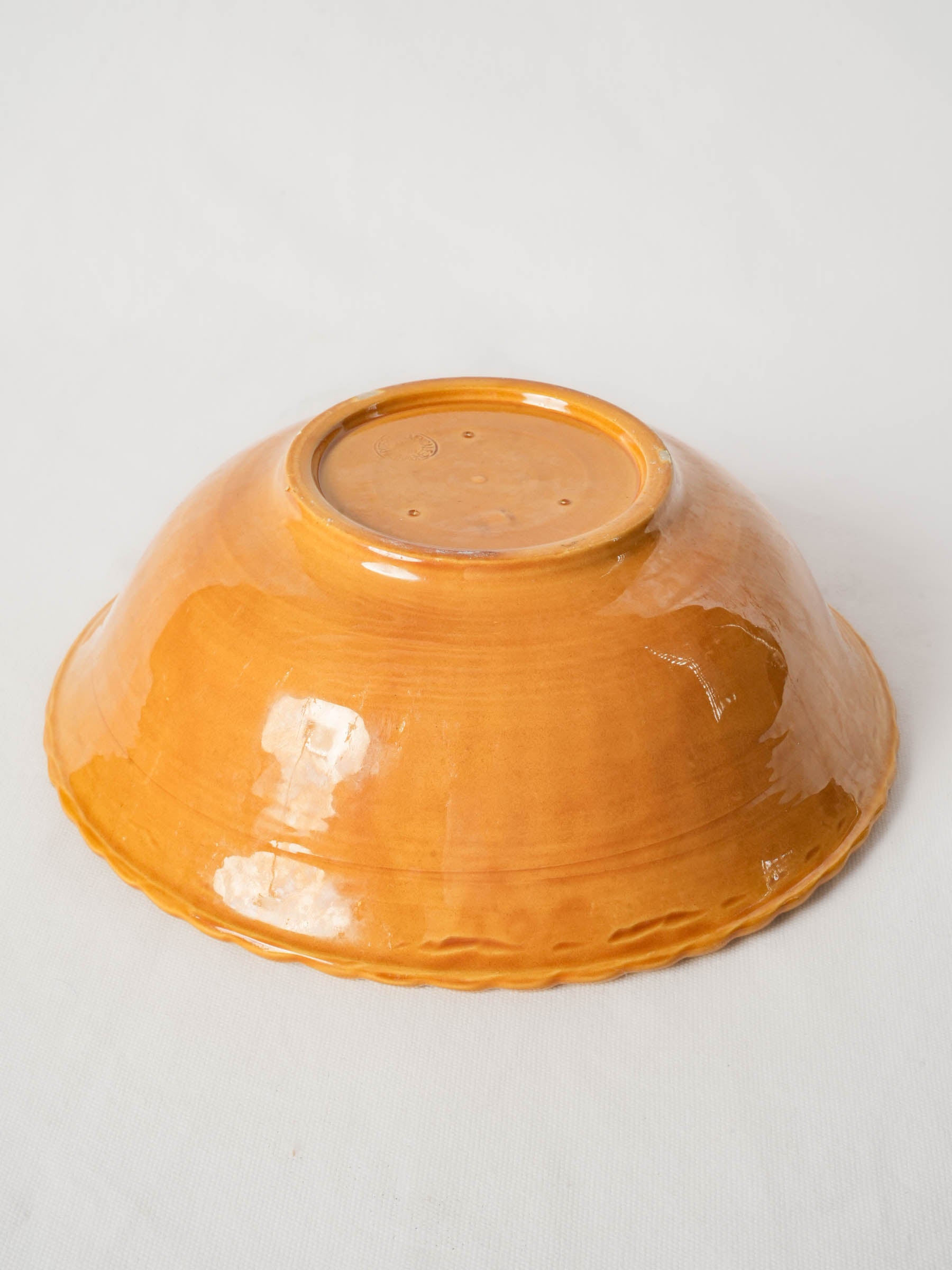 Provençal Ocher Glazed Ceramic Salad Bowl w/ Garlic Grater 12½"