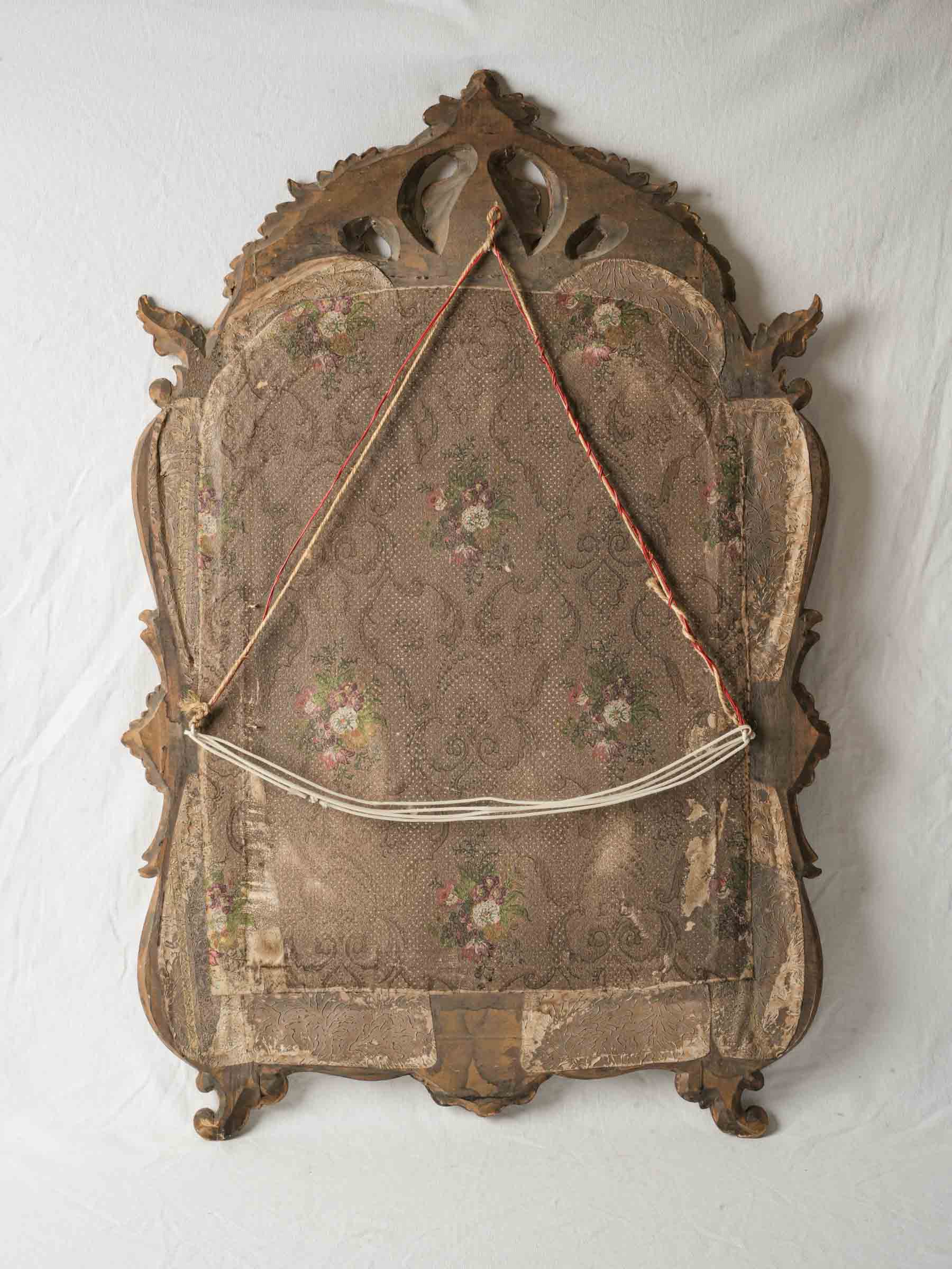 Traditional interior statement mirror piece  