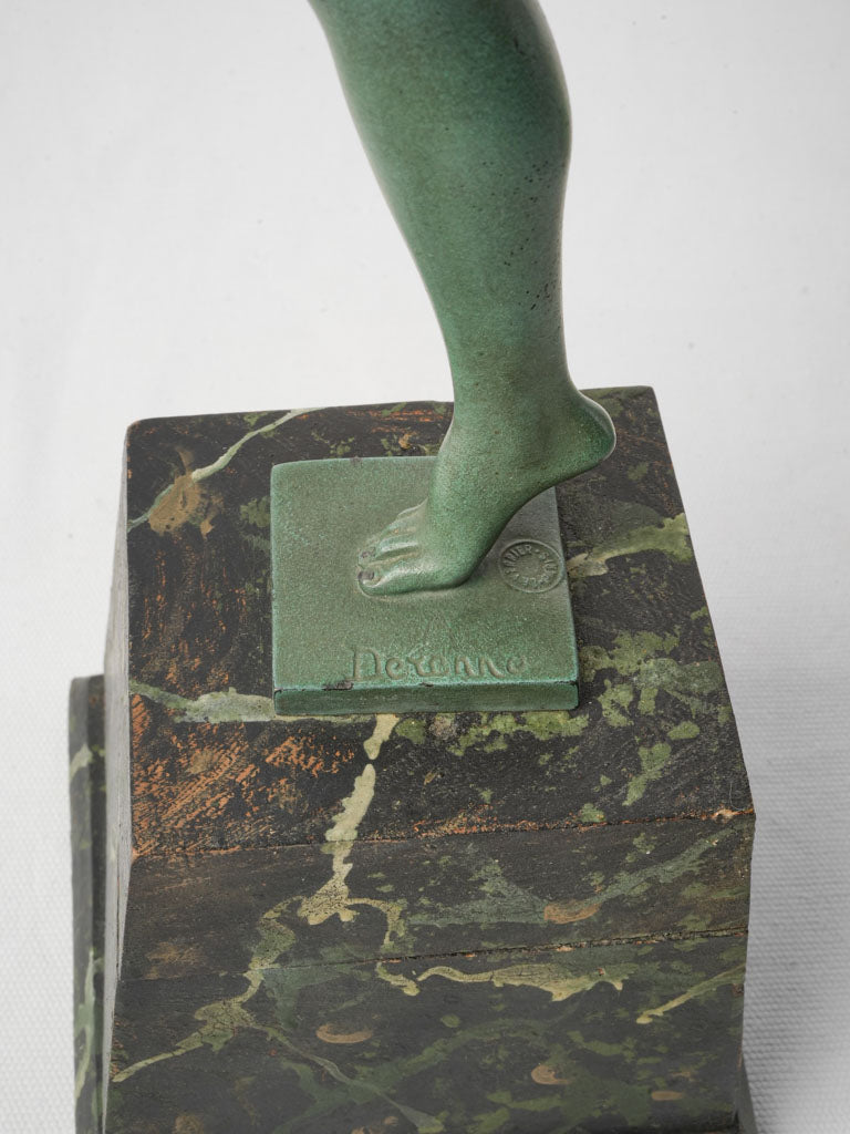 Artistic 1930s décor bronze  