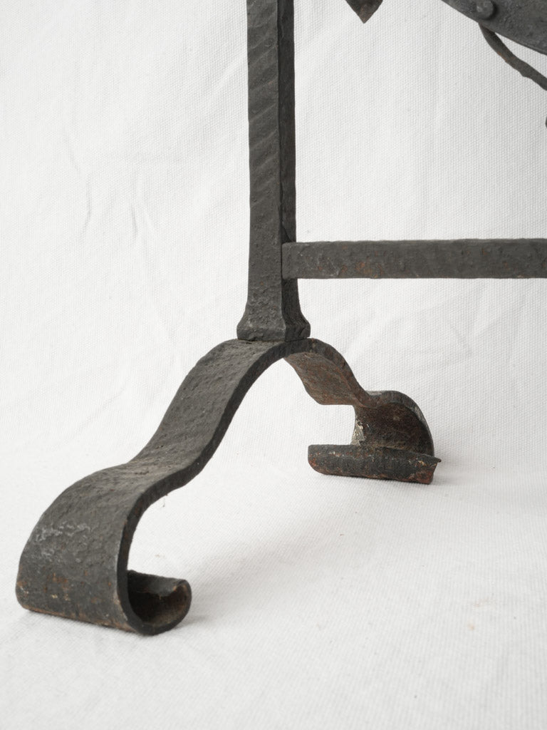 Twisted rope motif hearth cover