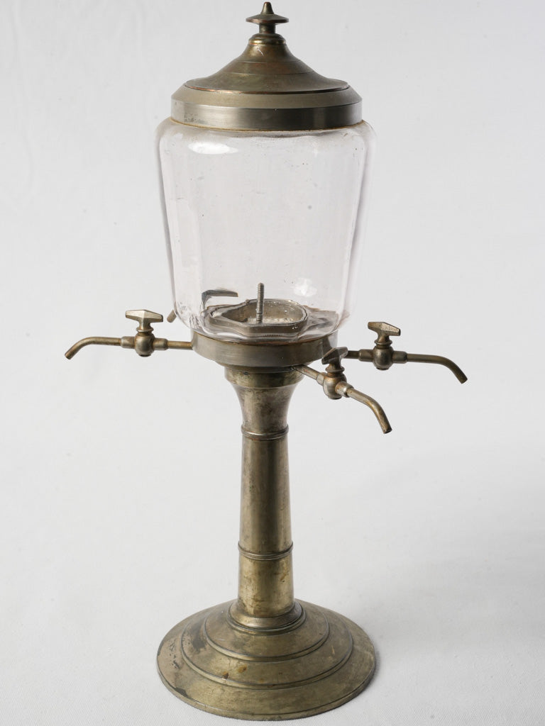 Elegant Belle Époque drinkware  