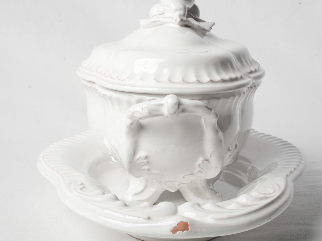 Luminous glazed tureen set