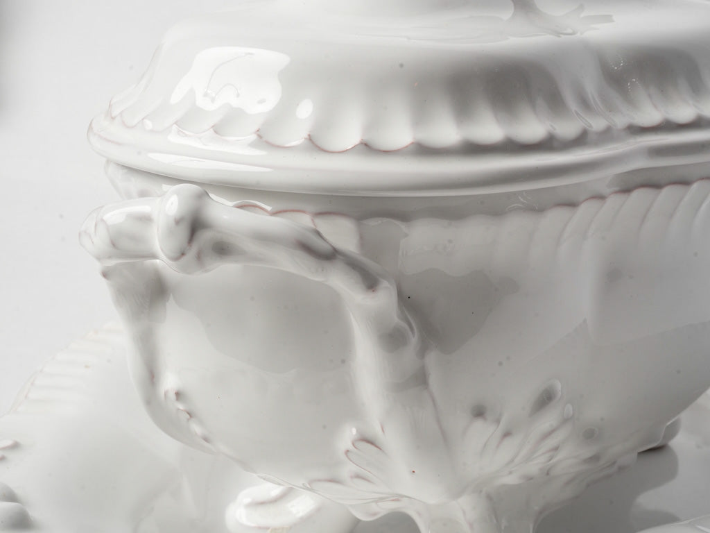 Refined Moustiers faïence underplate