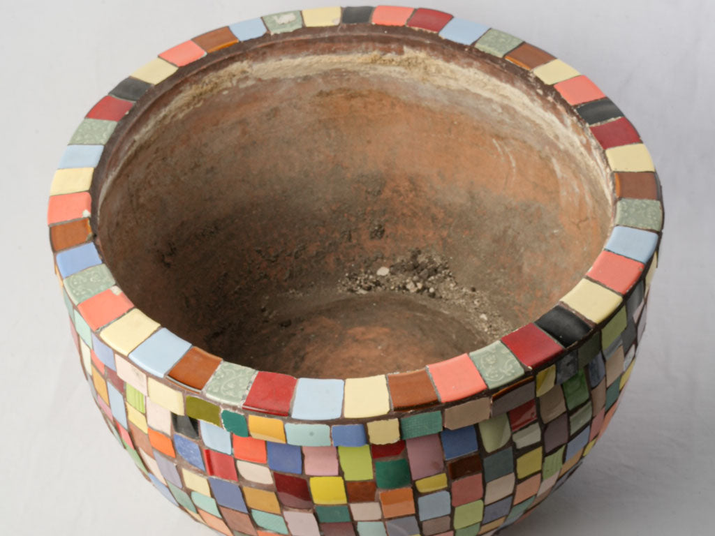 Creative hand-placed glazed planter  