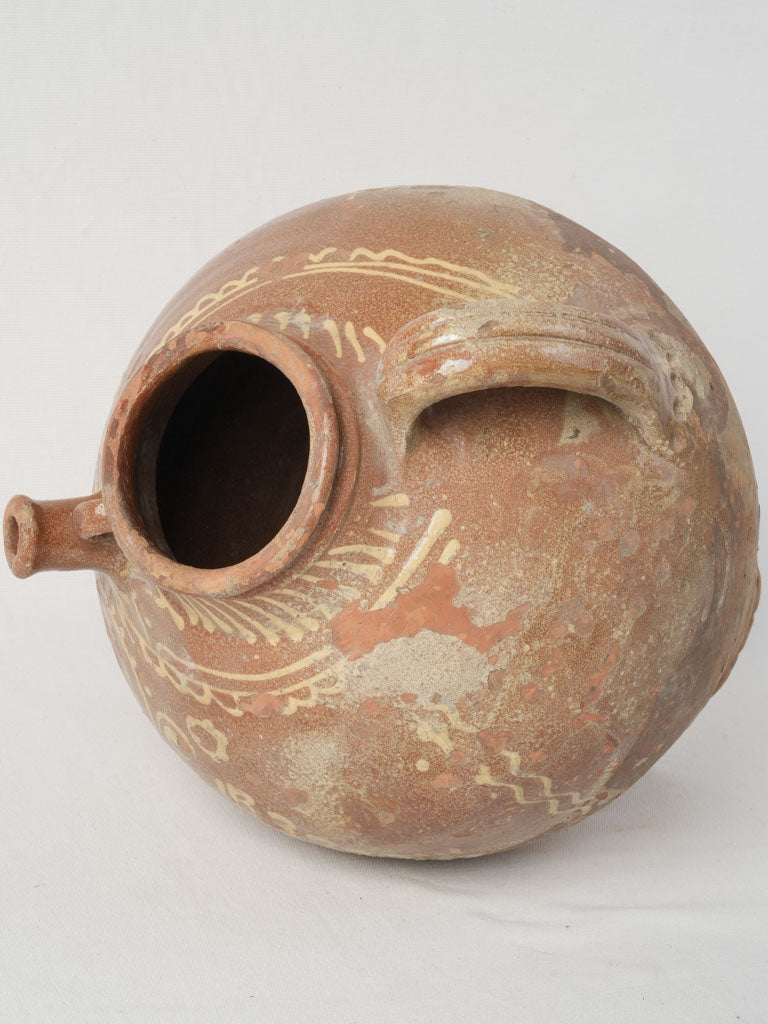 Beautiful Val de Saône water vase