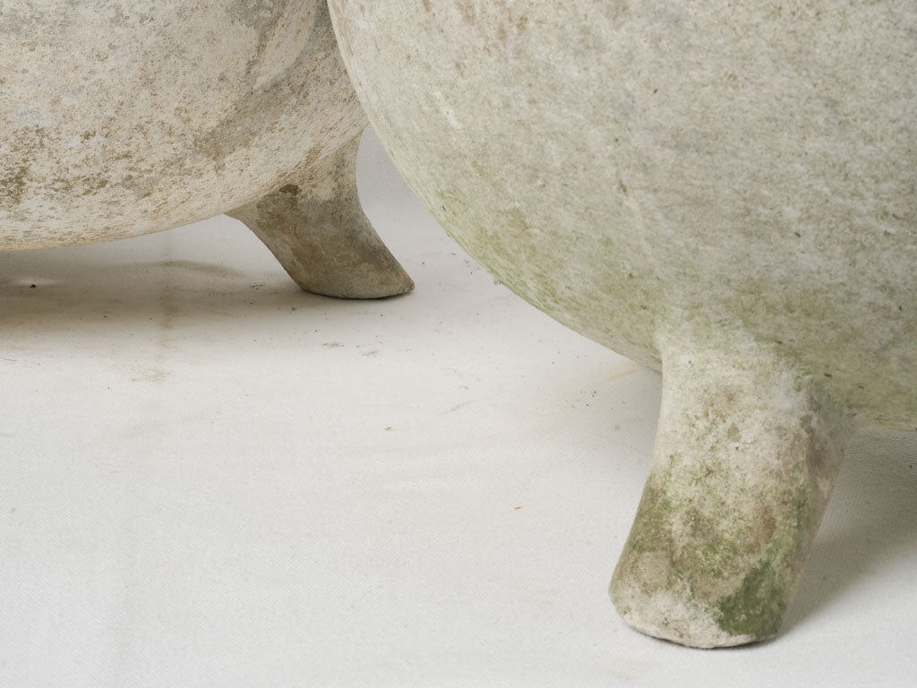 Modernist, Wide-Bowl Outdoor Planters