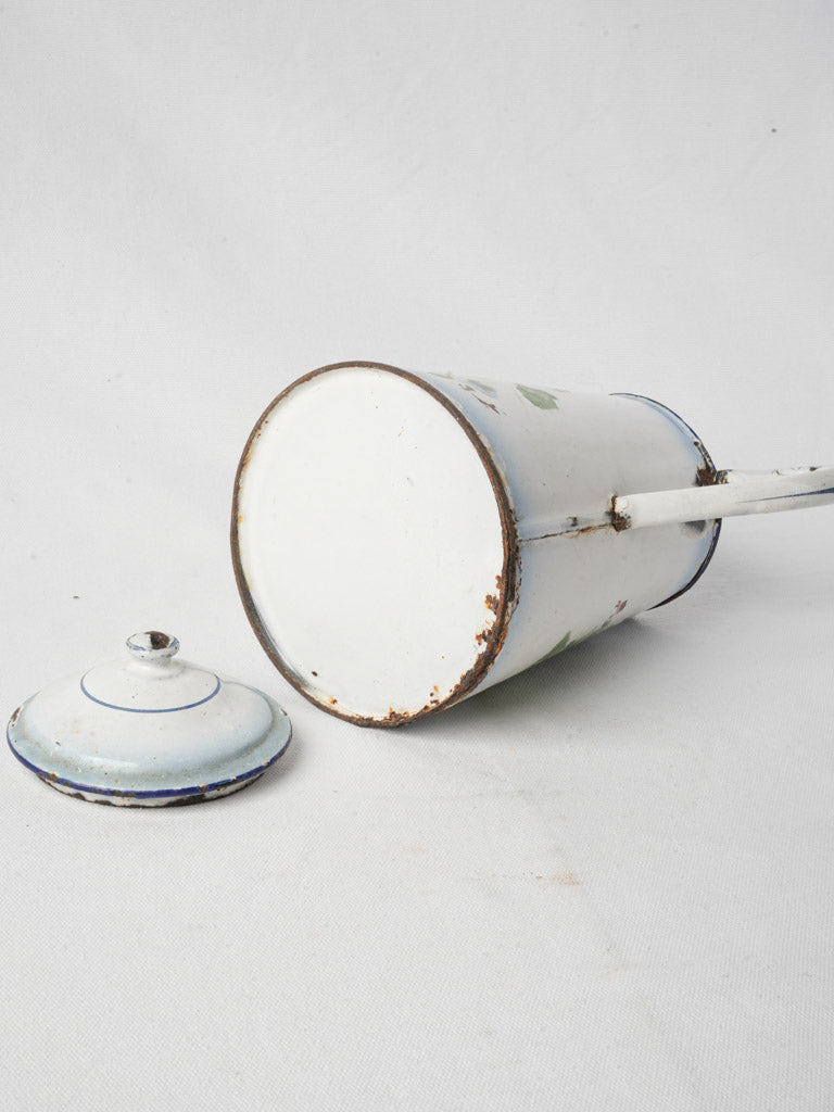Early 20th-century French coffee pot