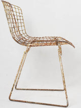Robust, sturdy Bertoia outdoor chairs