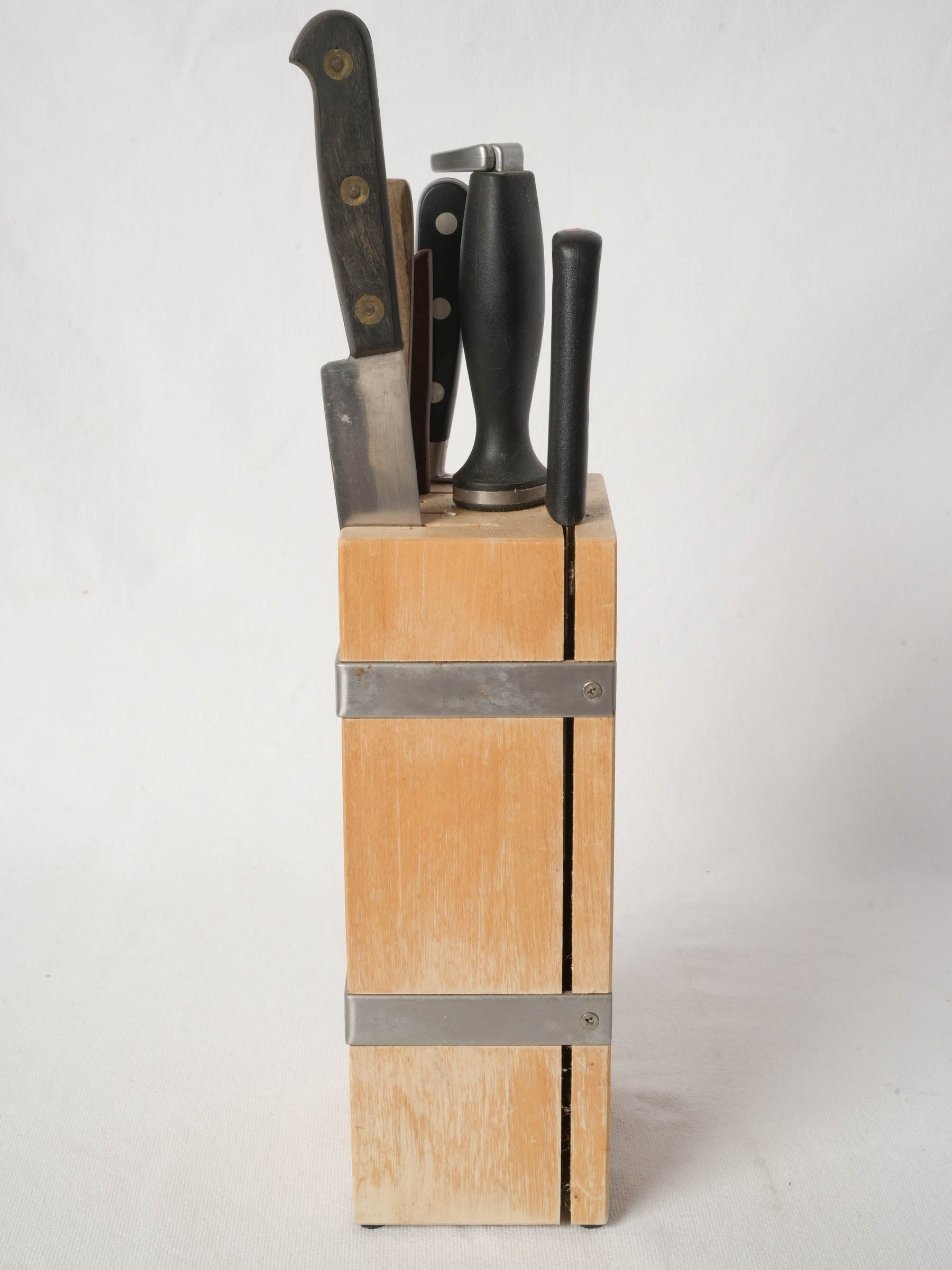 French Knife Set in a Wooden Block from Patricia Wells’s Cooking School - Set 4